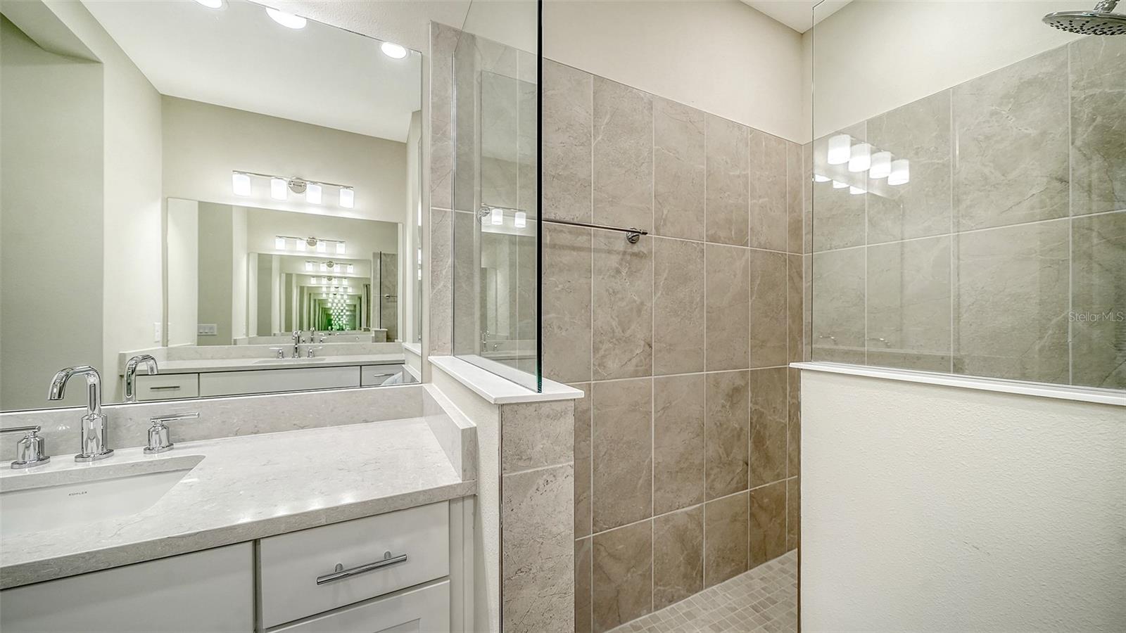 264 Altamura Cir Property Photo 23
