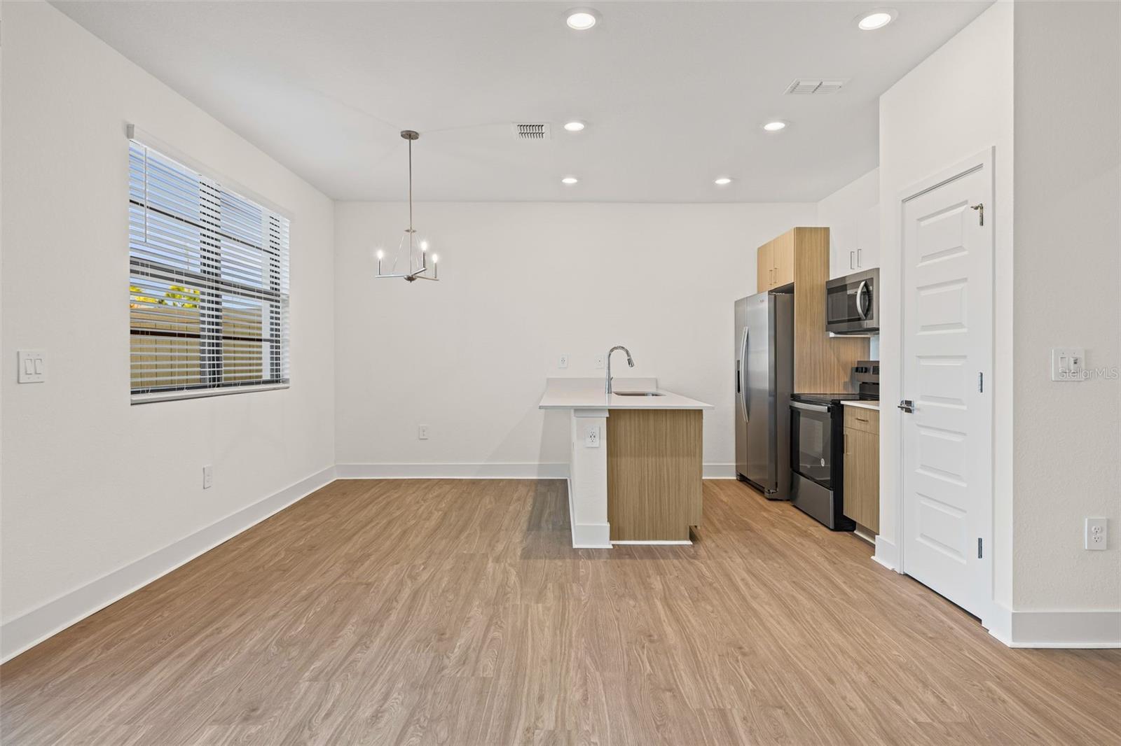 14515 Stellar Pl Property Photo 12