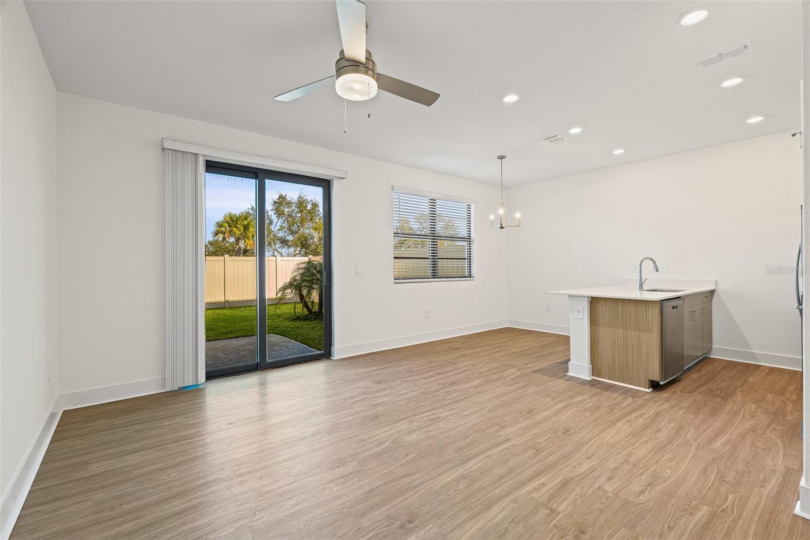 14515 Stellar Pl Property Photo 13