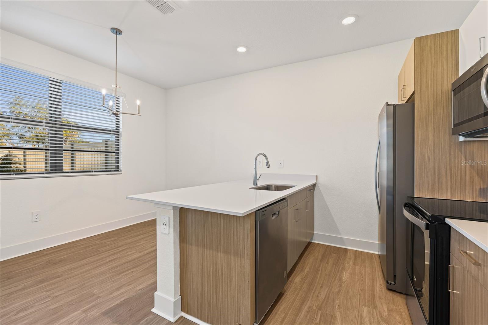 14515 Stellar Pl Property Photo 16