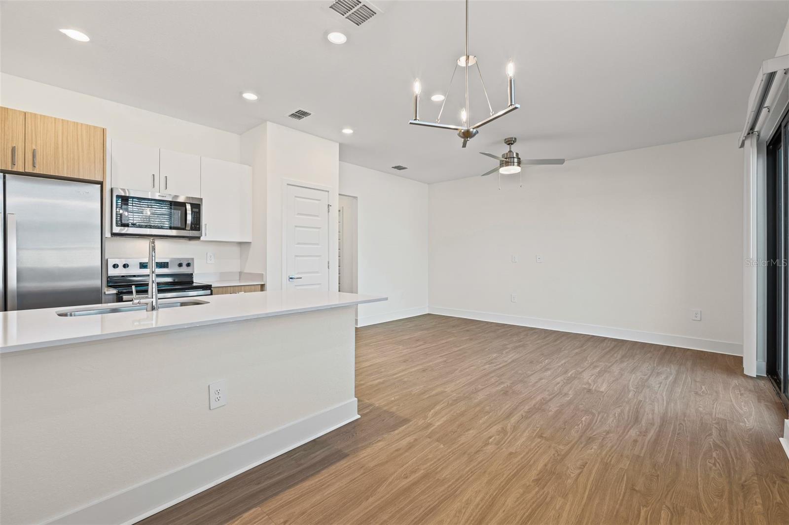 14515 Stellar Pl Property Photo 18
