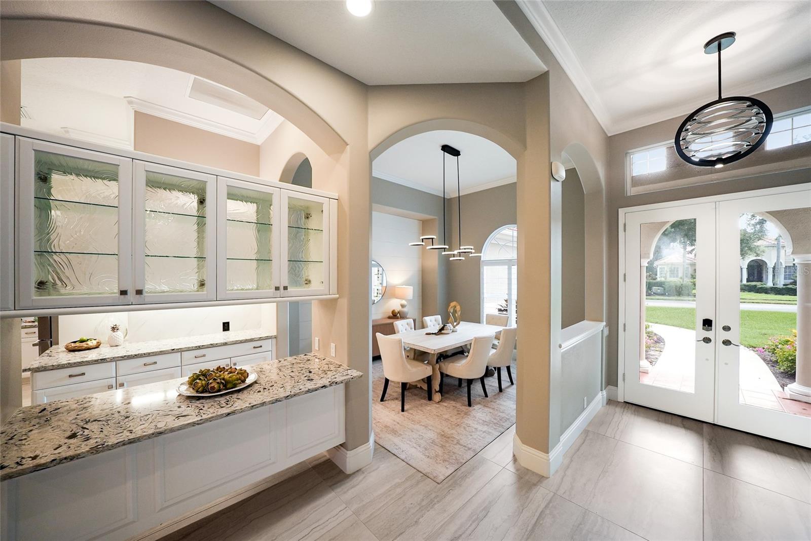 8122 Lone Tree Gln Property Photo 9