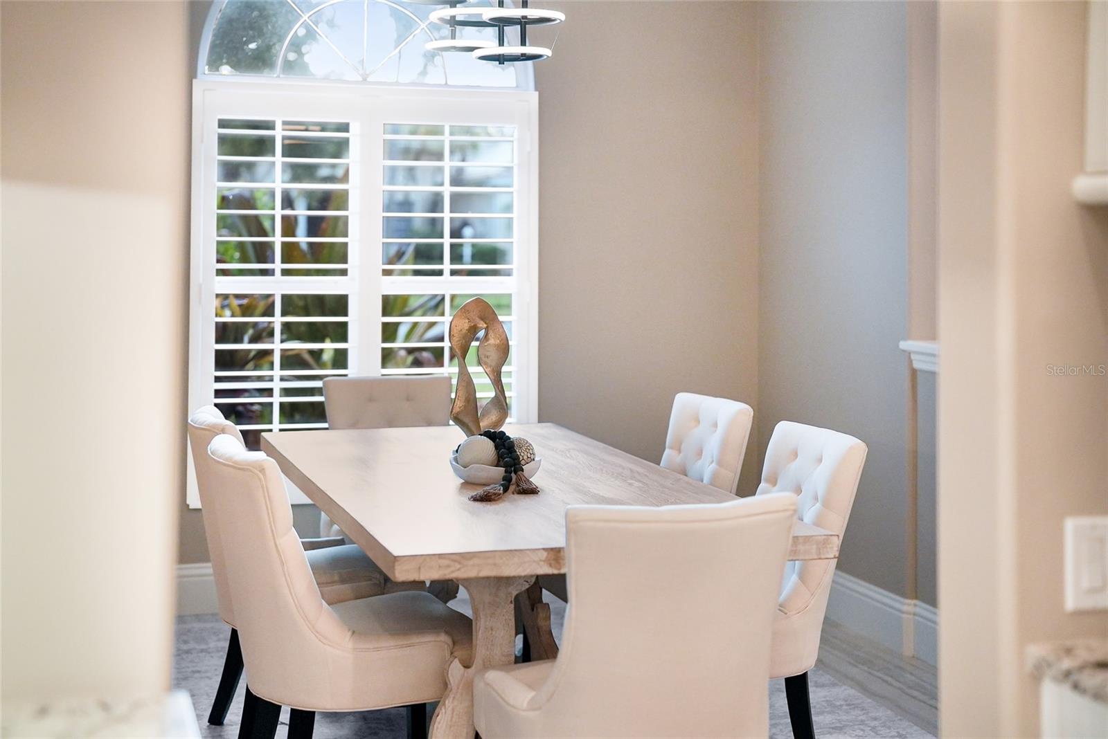 8122 Lone Tree Gln Property Photo 11