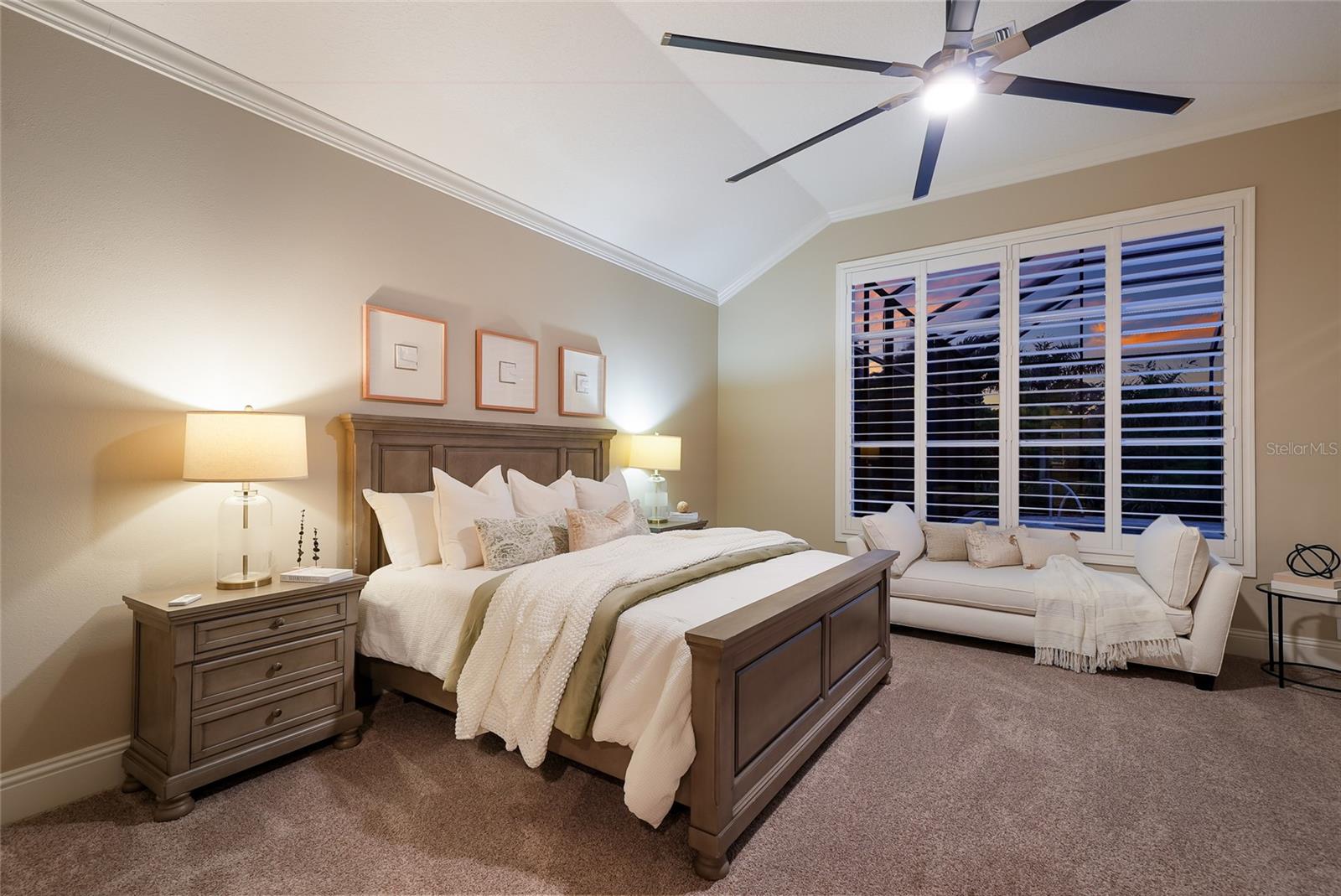 8122 Lone Tree Gln Property Photo 32