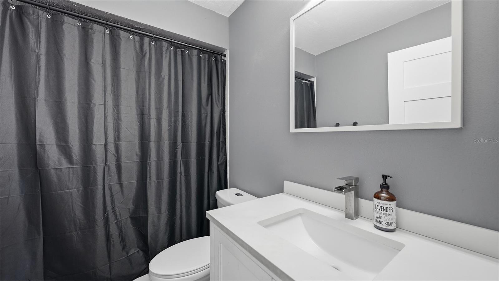 2481 S Scarlet Oak Ct Property Photo 18