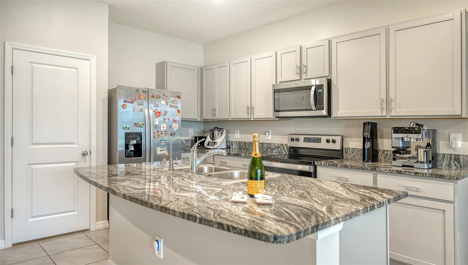 8777 Milestone Dr Property Photo 17