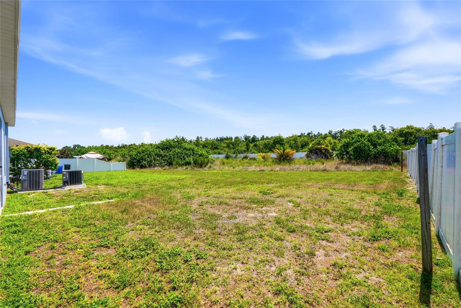 909 Meadow Glade Dr Property Photo 48