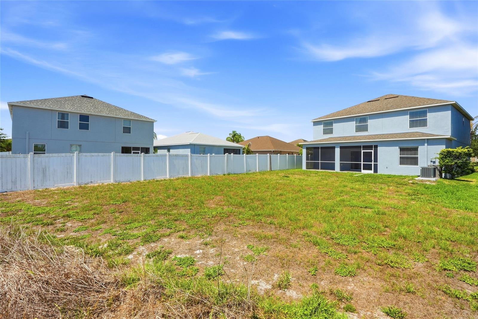 909 Meadow Glade Dr Property Photo 49