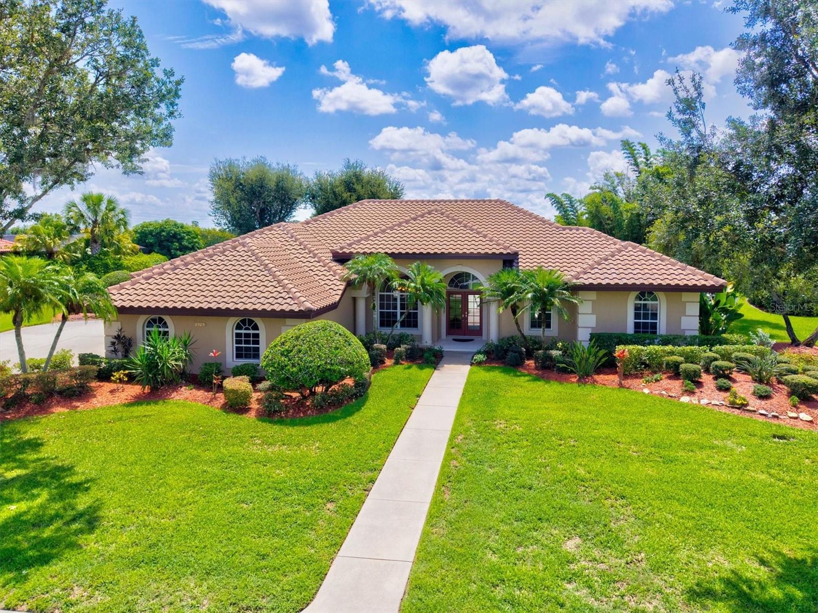7373 S Serenoa Dr Property Photo 4