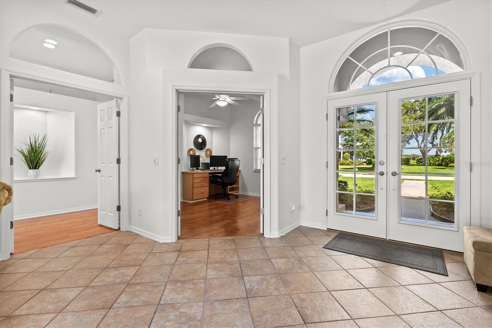 7373 S Serenoa Dr Property Photo 8