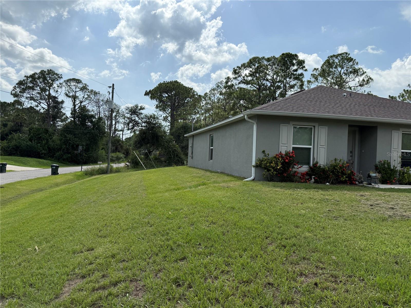 7578 Tasco Dr Property Photo 3