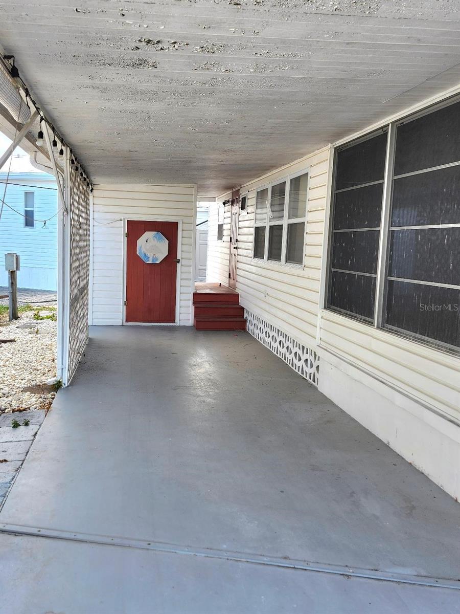 1715 Illinois Ave Property Photo 7
