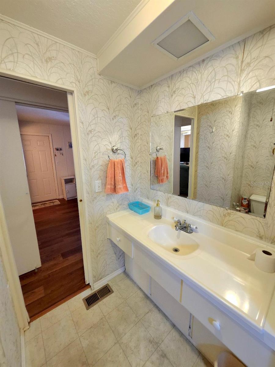 1715 Illinois Ave Property Photo 35
