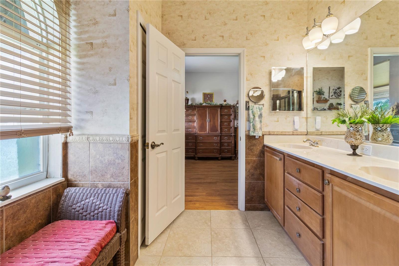 1415 Millbrook Cir Property Photo 22