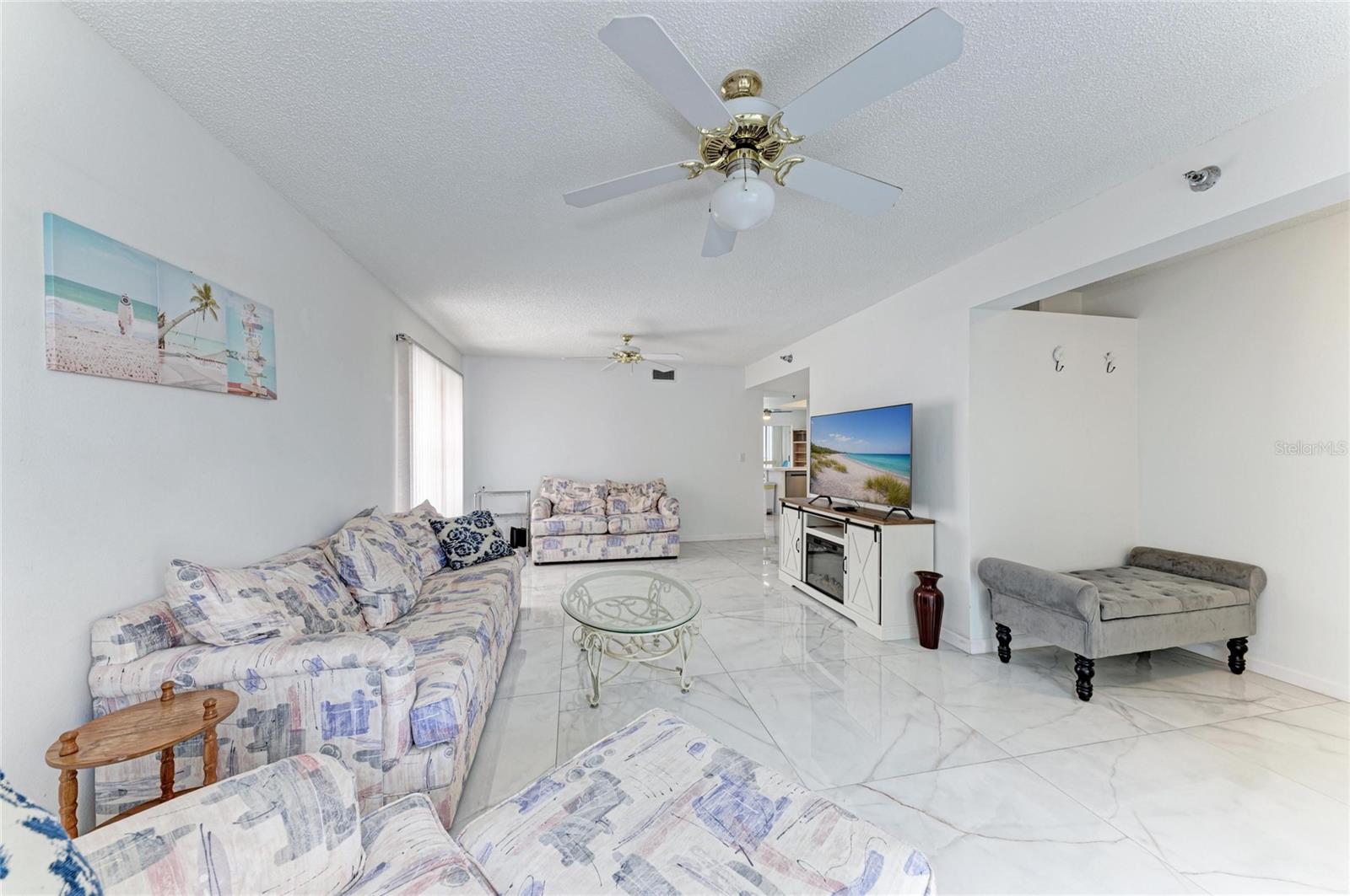 3980 Ironwood Cir #301 Property Photo 7