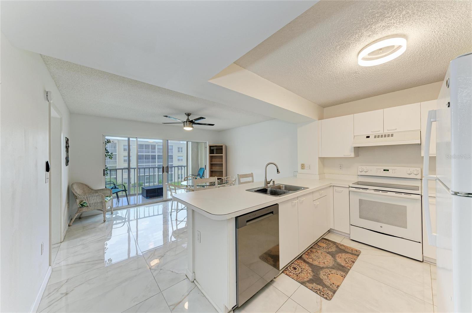 3980 Ironwood Cir #301 Property Photo 12