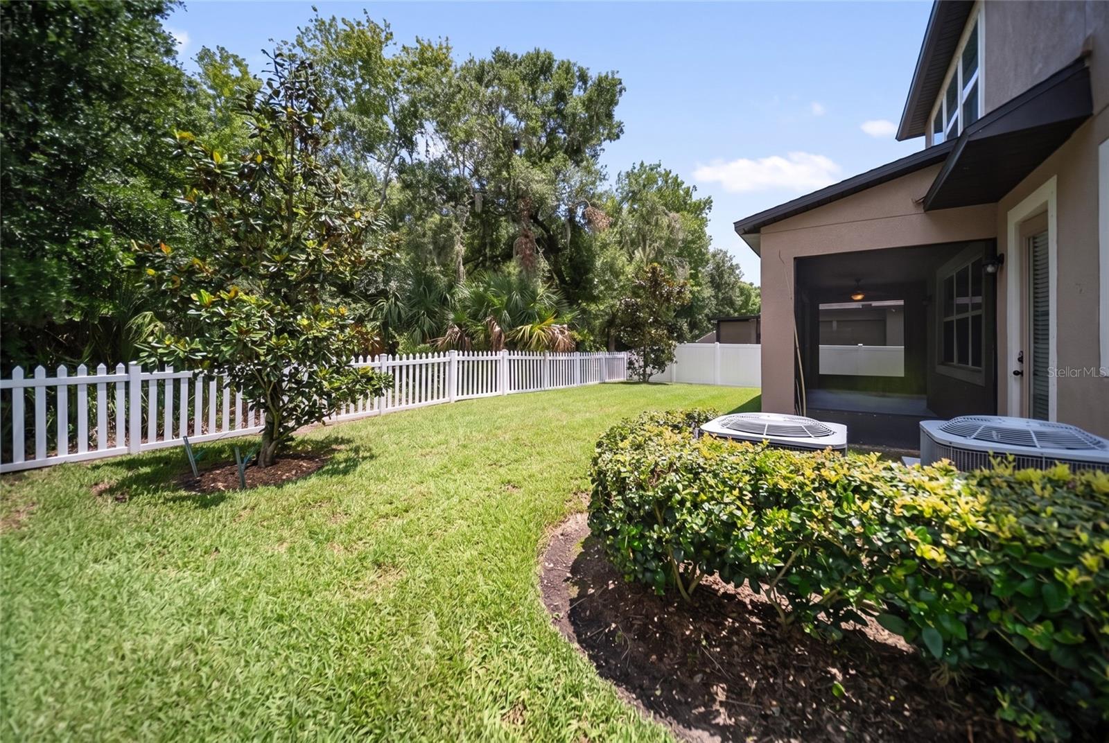11438 Acacia Grove Ln Property Photo 39