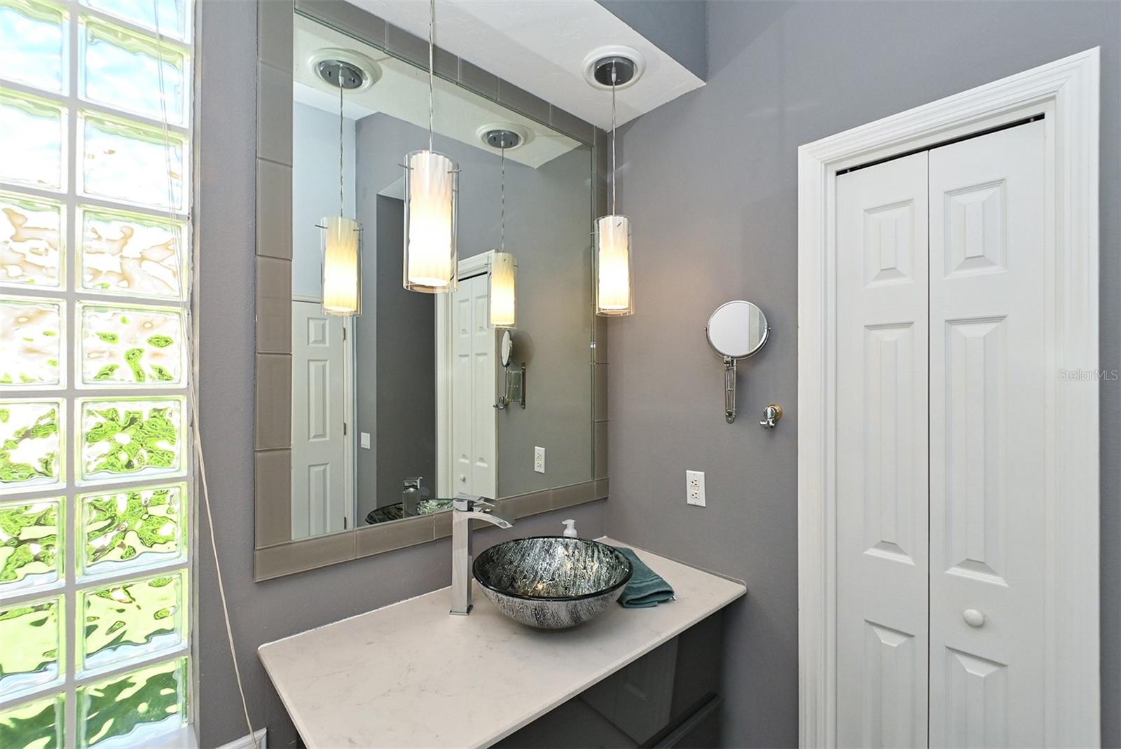 7131 Kensington Ct Property Photo 29