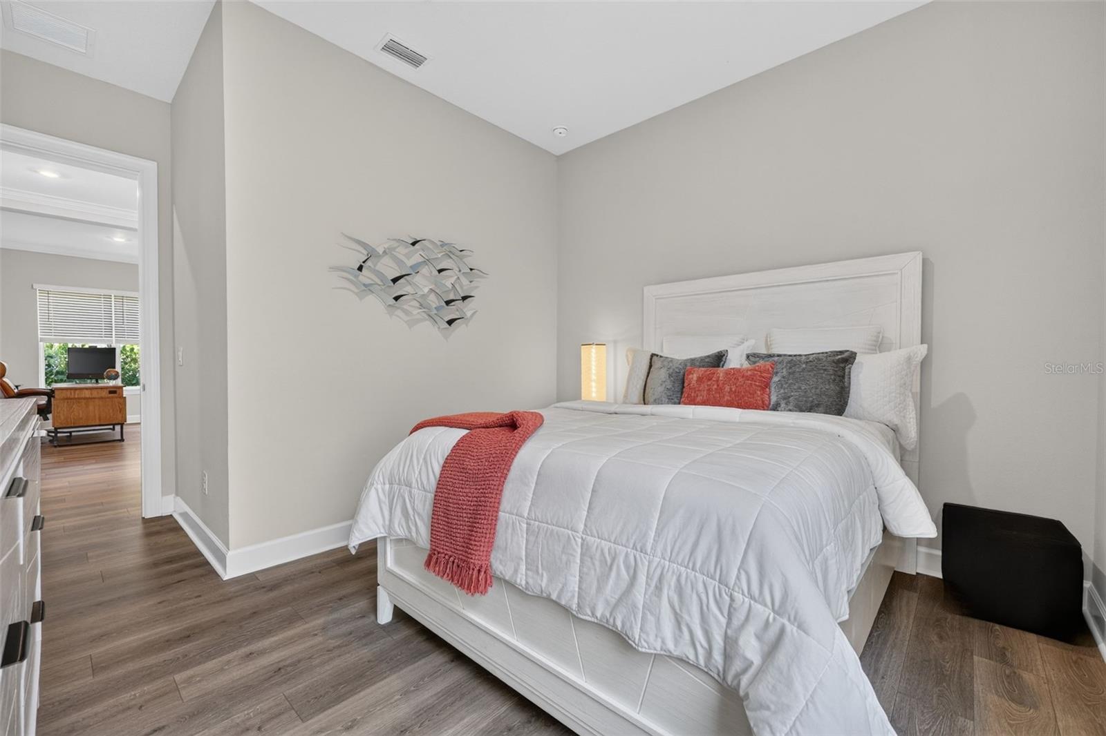 10132 Silent Night Ln Property Photo 24
