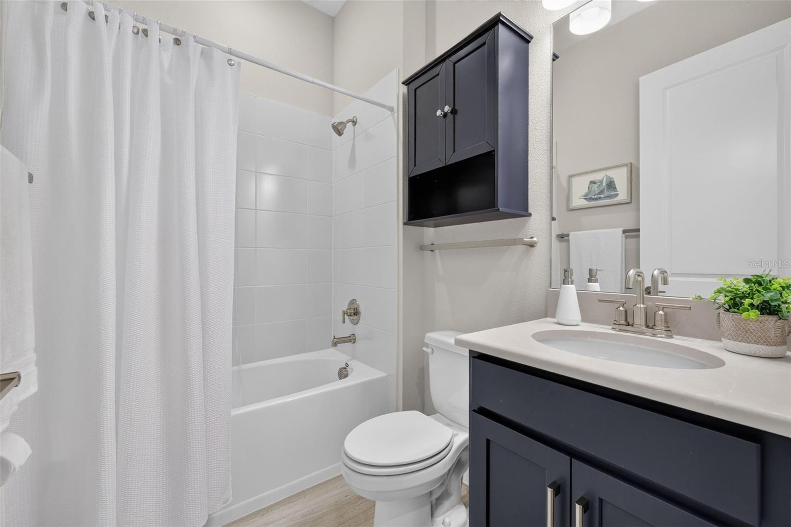 10132 Silent Night Ln Property Photo 27