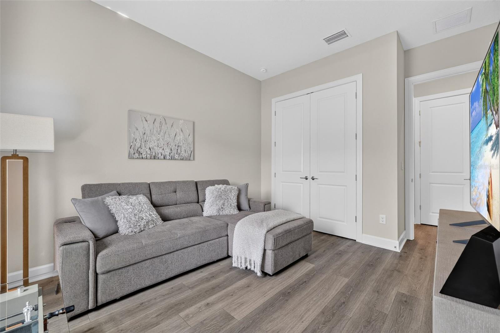 10132 Silent Night Ln Property Photo 29