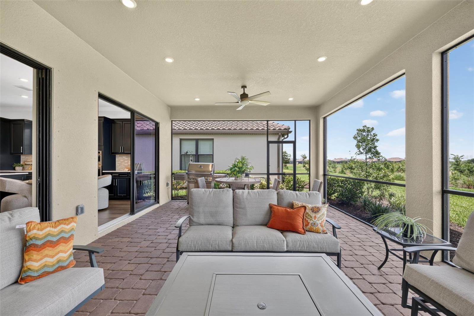 10132 Silent Night Ln Property Photo 33