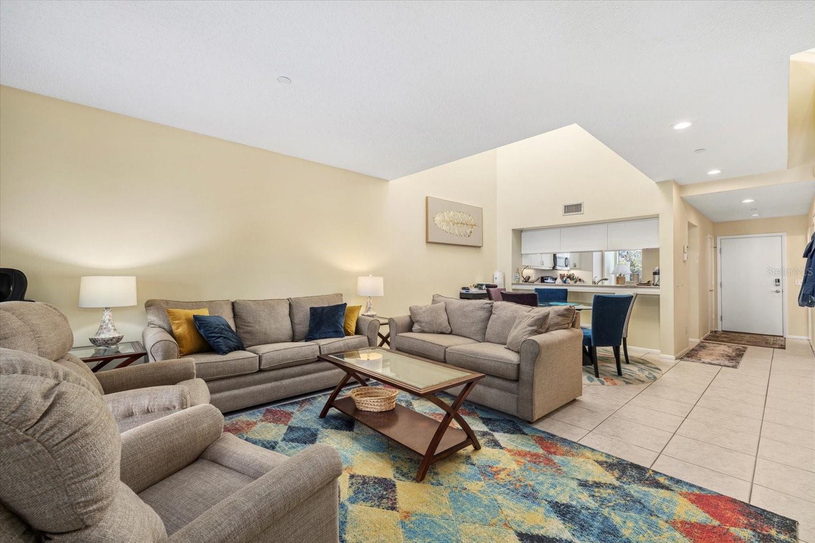 2012 Harbourside Dr #2102 Property Photo 2