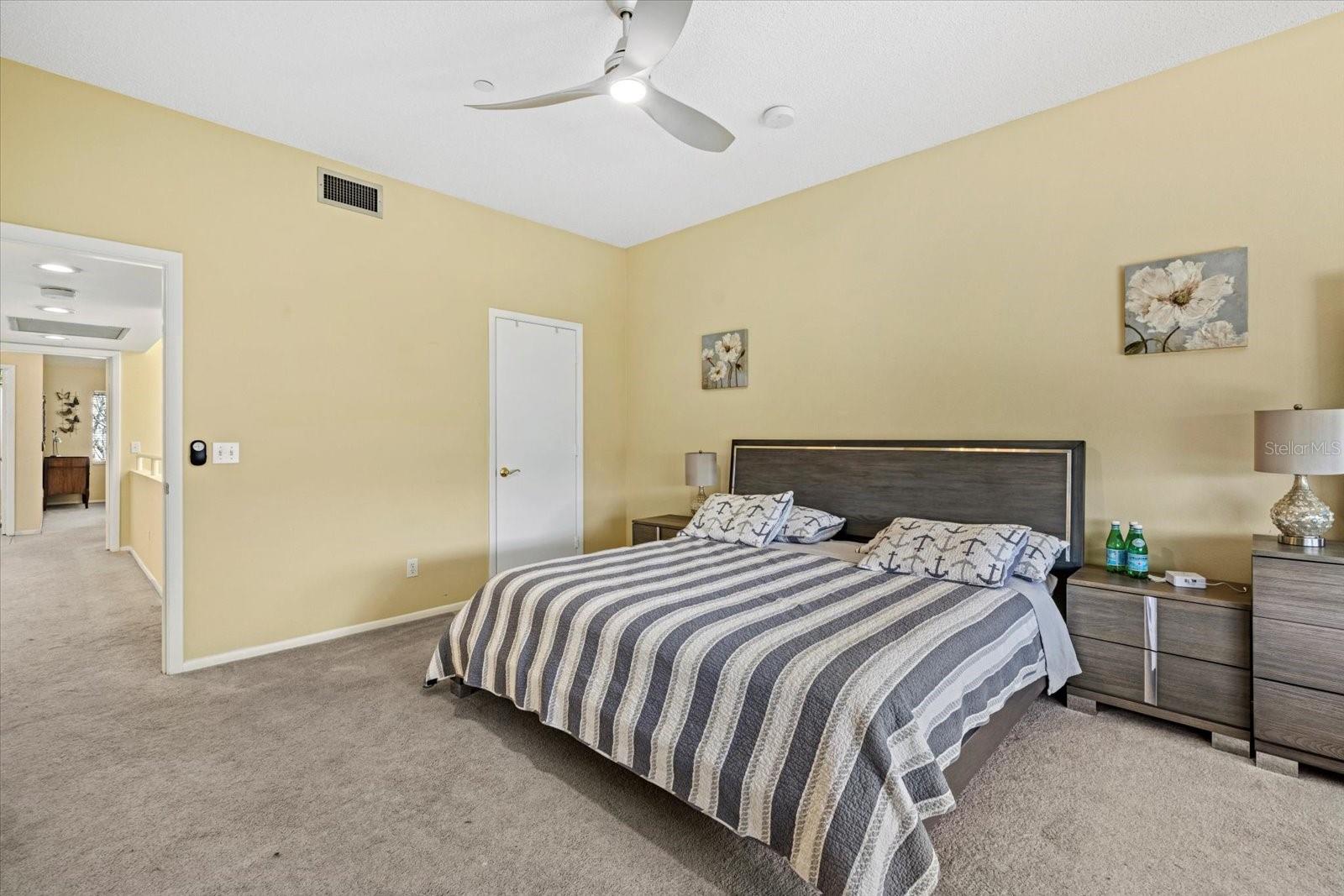2012 Harbourside Dr #2102 Property Photo 15