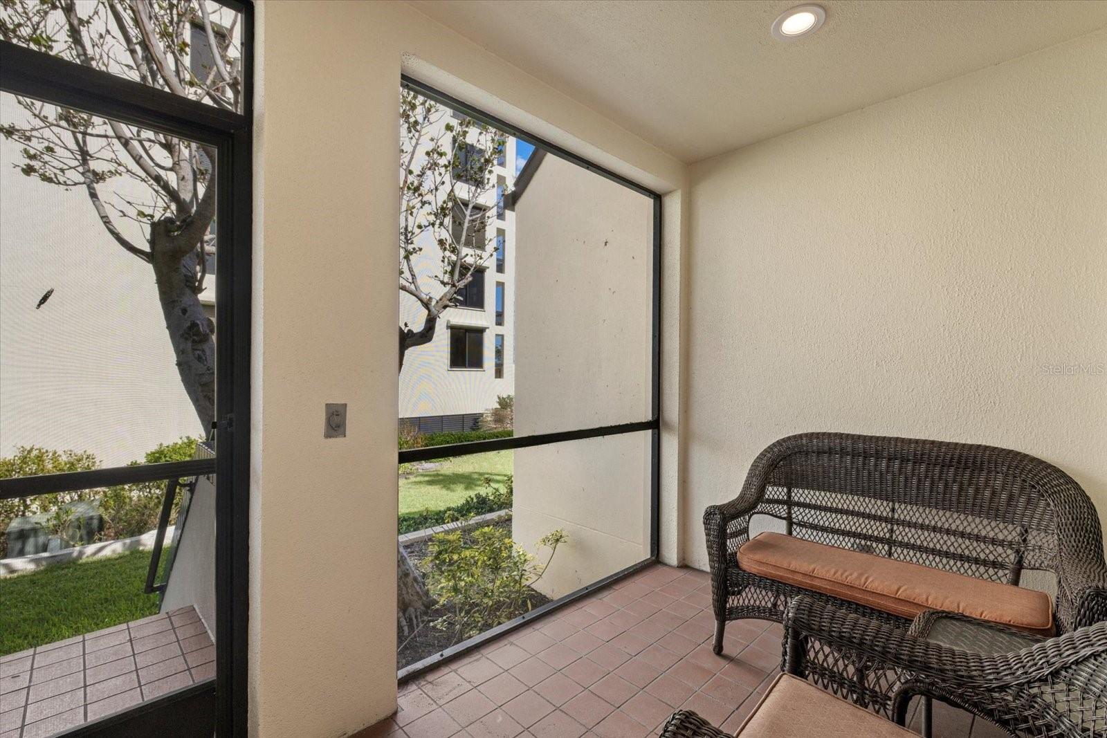 2012 Harbourside Dr #2102 Property Photo 26