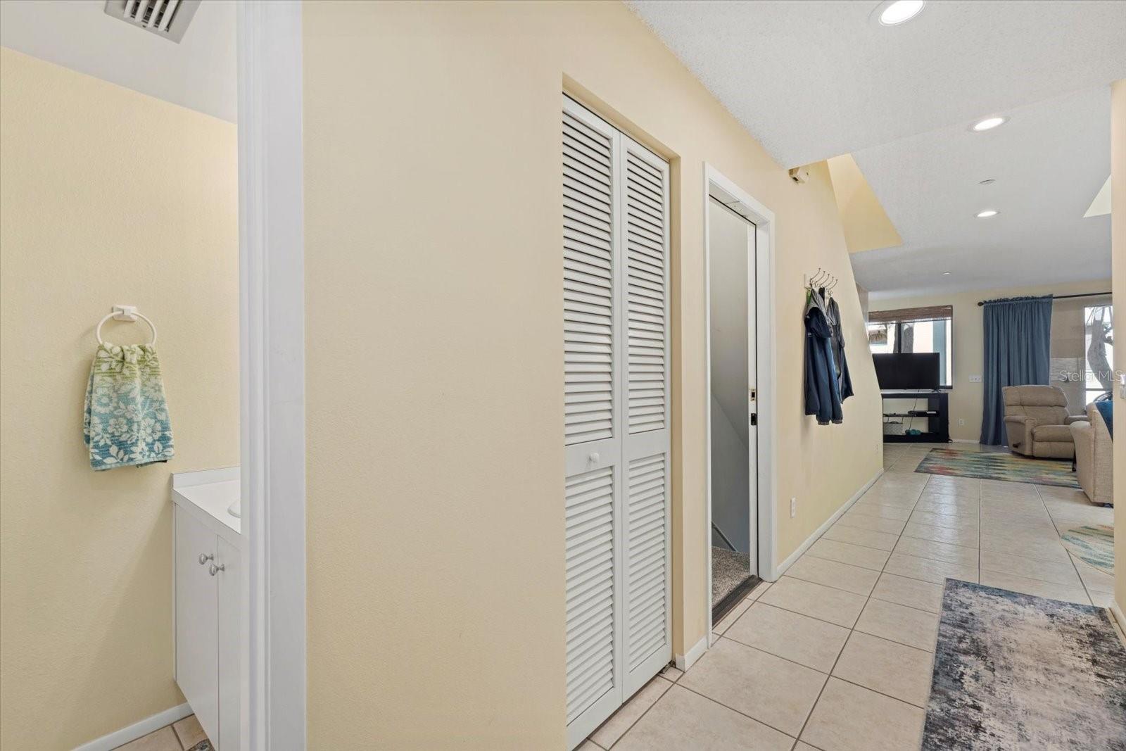 2012 Harbourside Dr #2102 Property Photo 27