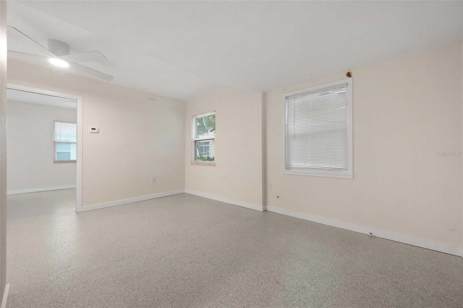 308 Ohio Pl #1 Property Photo 5