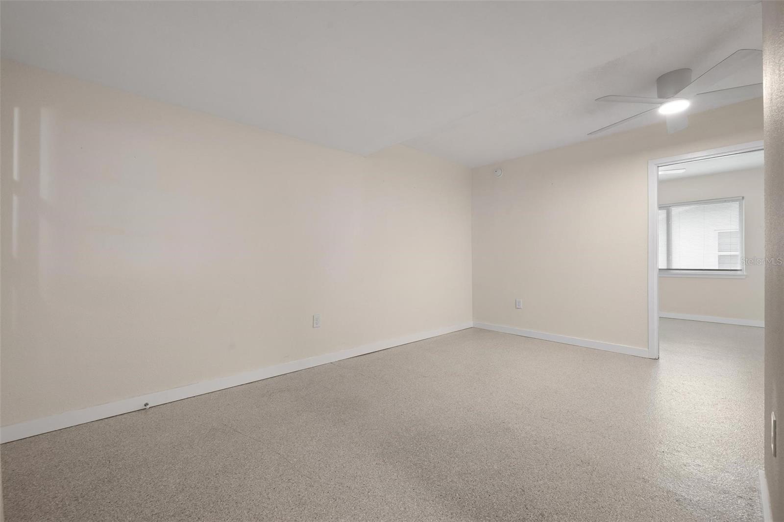 308 Ohio Pl #2 Property Photo 7