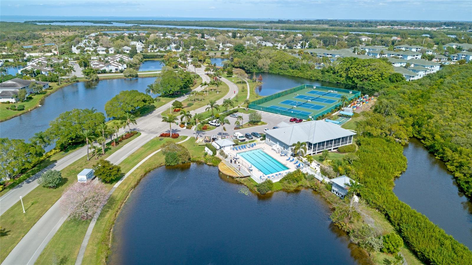 1240 Spoonbill Landings Cir Property Photo 62