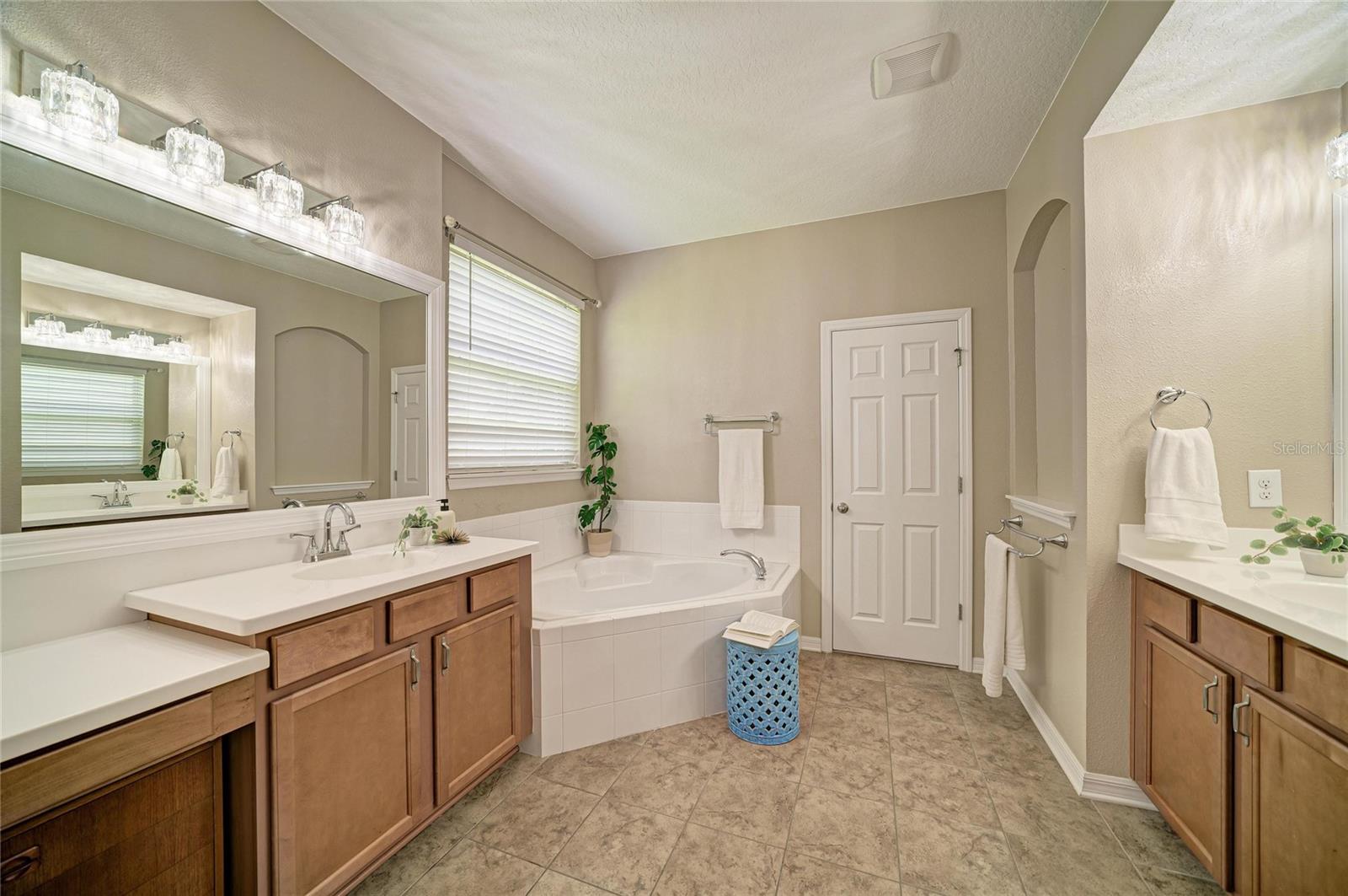 13124 Bliss Loop Property Photo 27