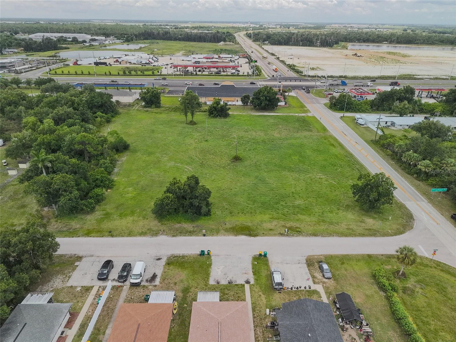 3700 Bayswater Dr Property Photo 5