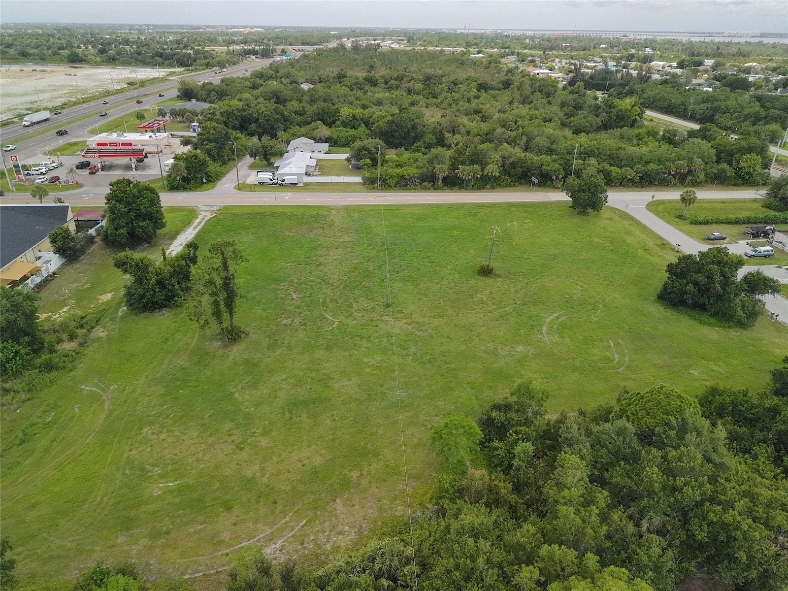 3700 Bayswater Dr Property Photo 6