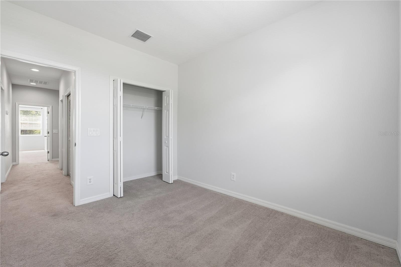 1346 Grantham Dr Property Photo 25