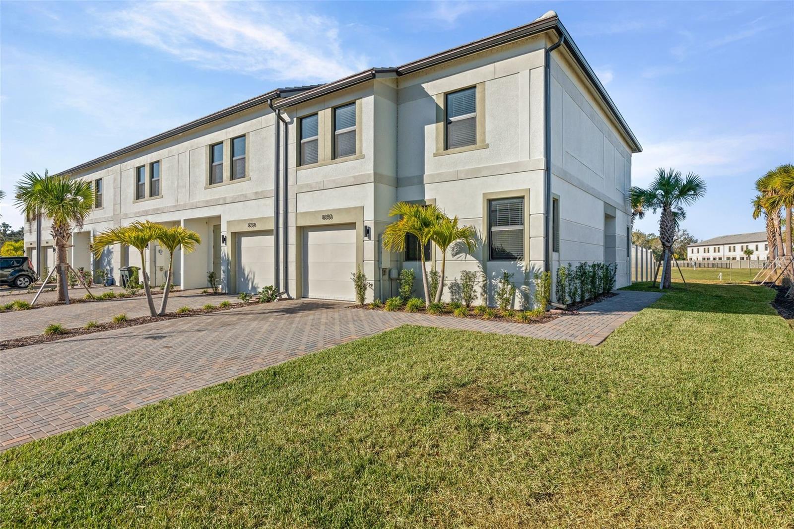 14506 Stellar Pl Property Photo 3