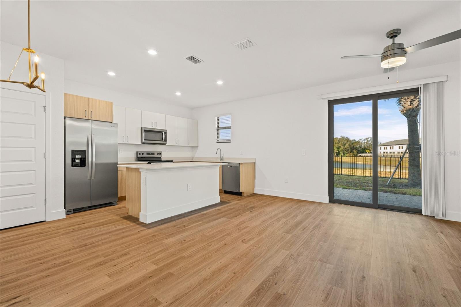 14506 Stellar Pl Property Photo 6