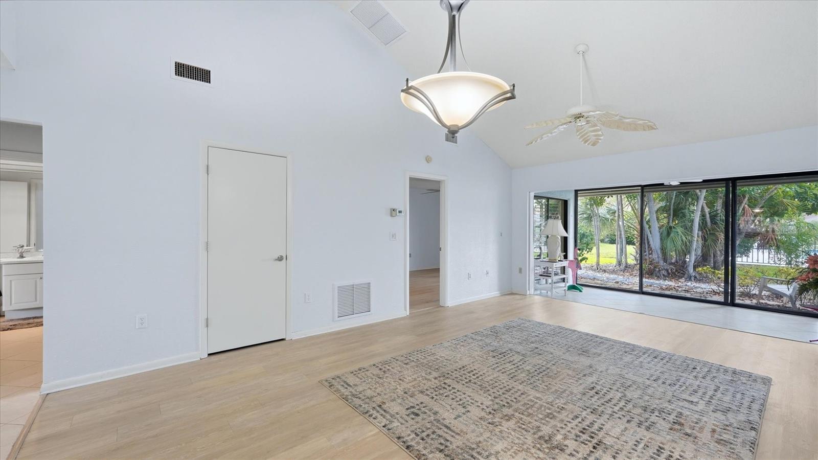 5350 Myrtle #48 Property Photo 11