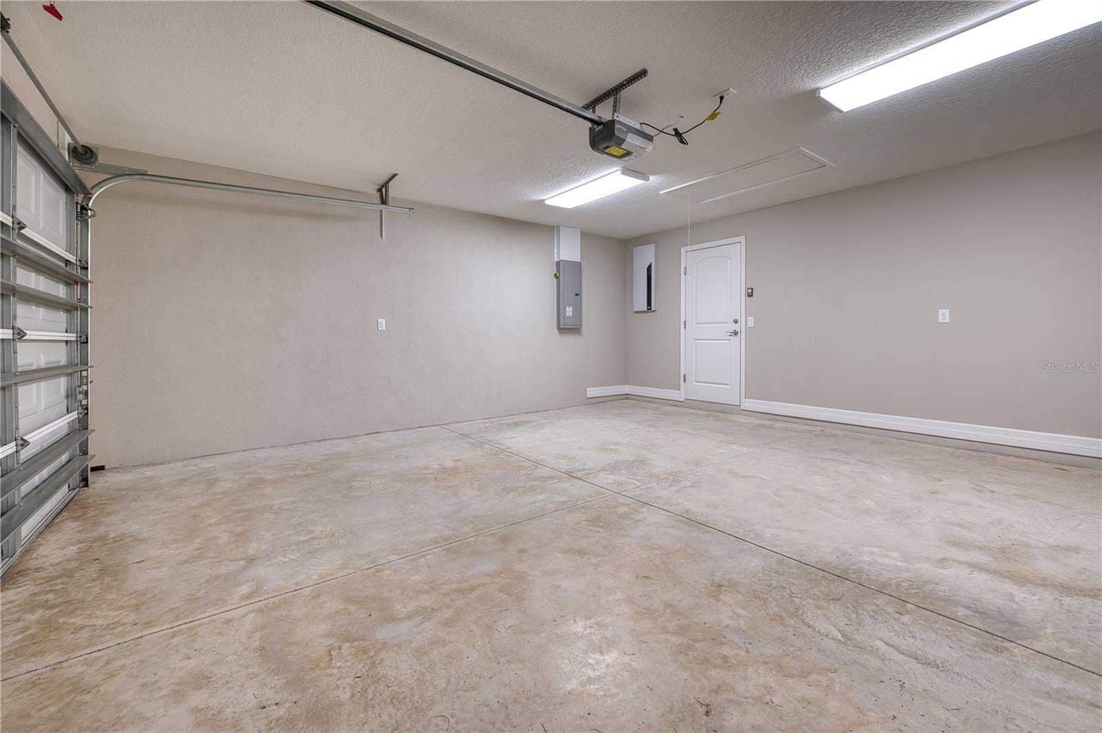 1183 Cedar Ave Property Photo 29