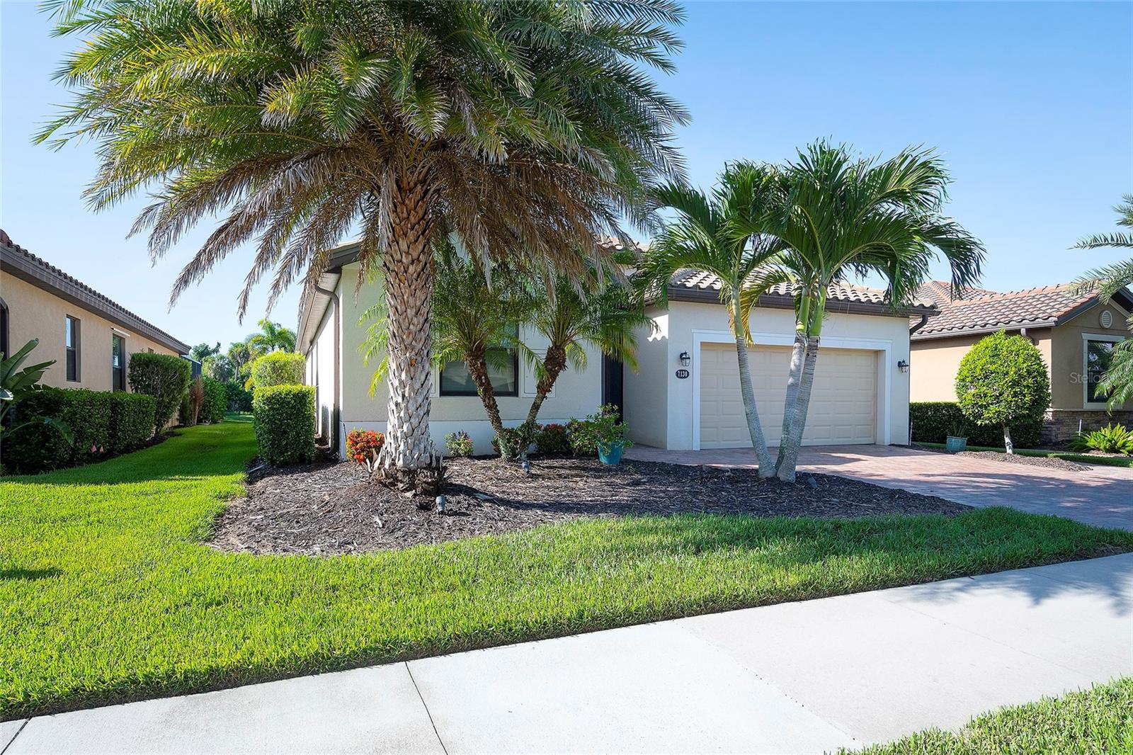 7130 Quiet Creek Dr Property Photo 6