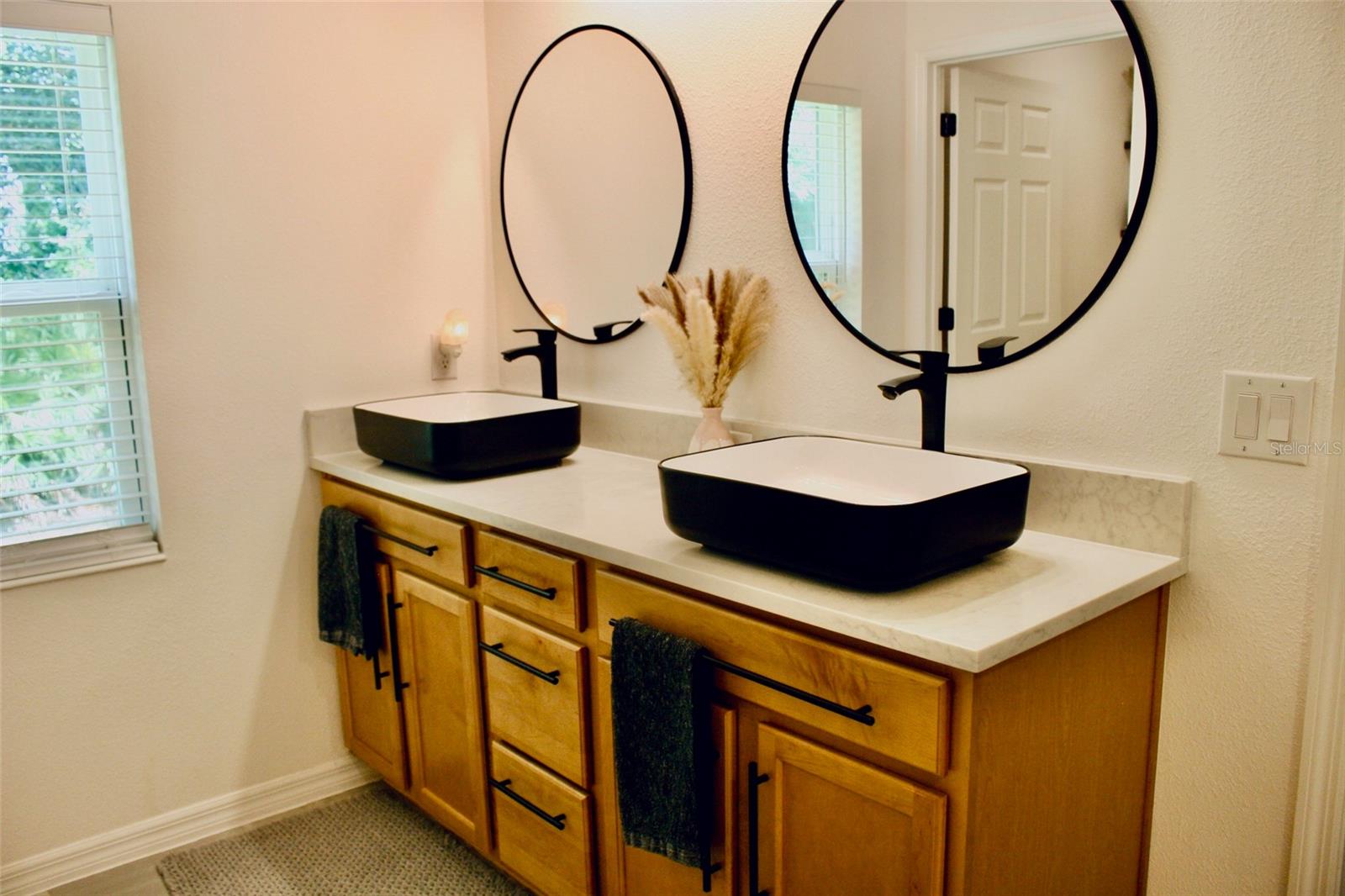 5501 Sabal Dr Property Photo 22
