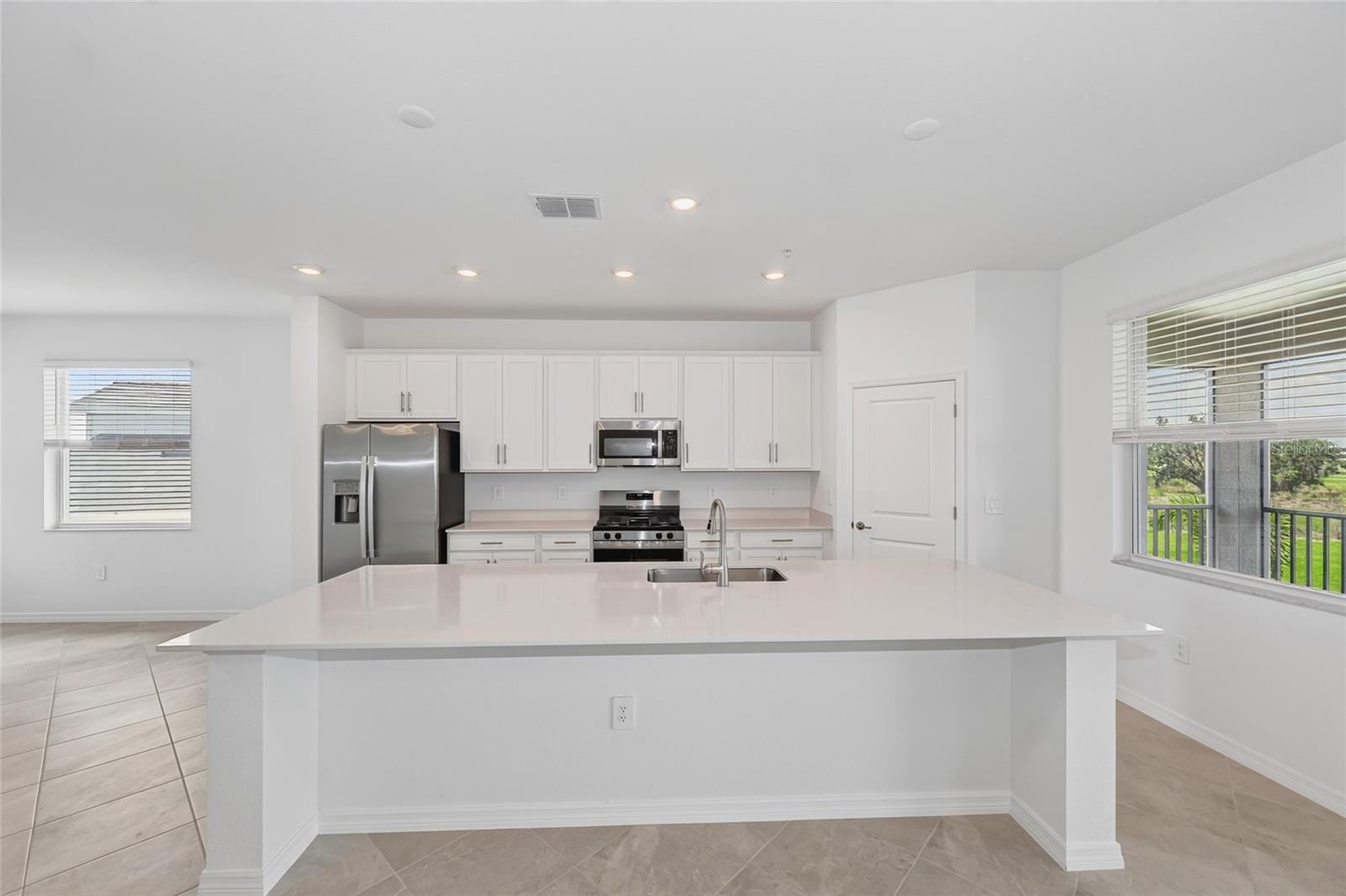 19226 Cherrystone Way #102 Property Photo 10