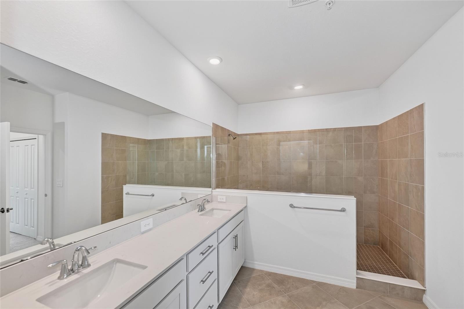 19226 Cherrystone Way #102 Property Photo 18