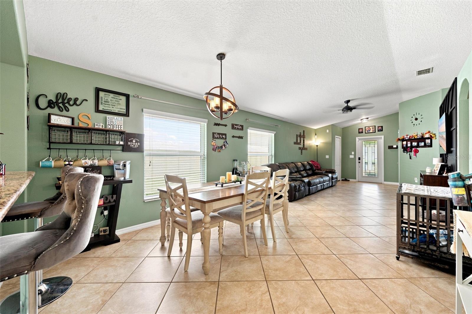 1111 Seminole Sky Dr Property Photo 10