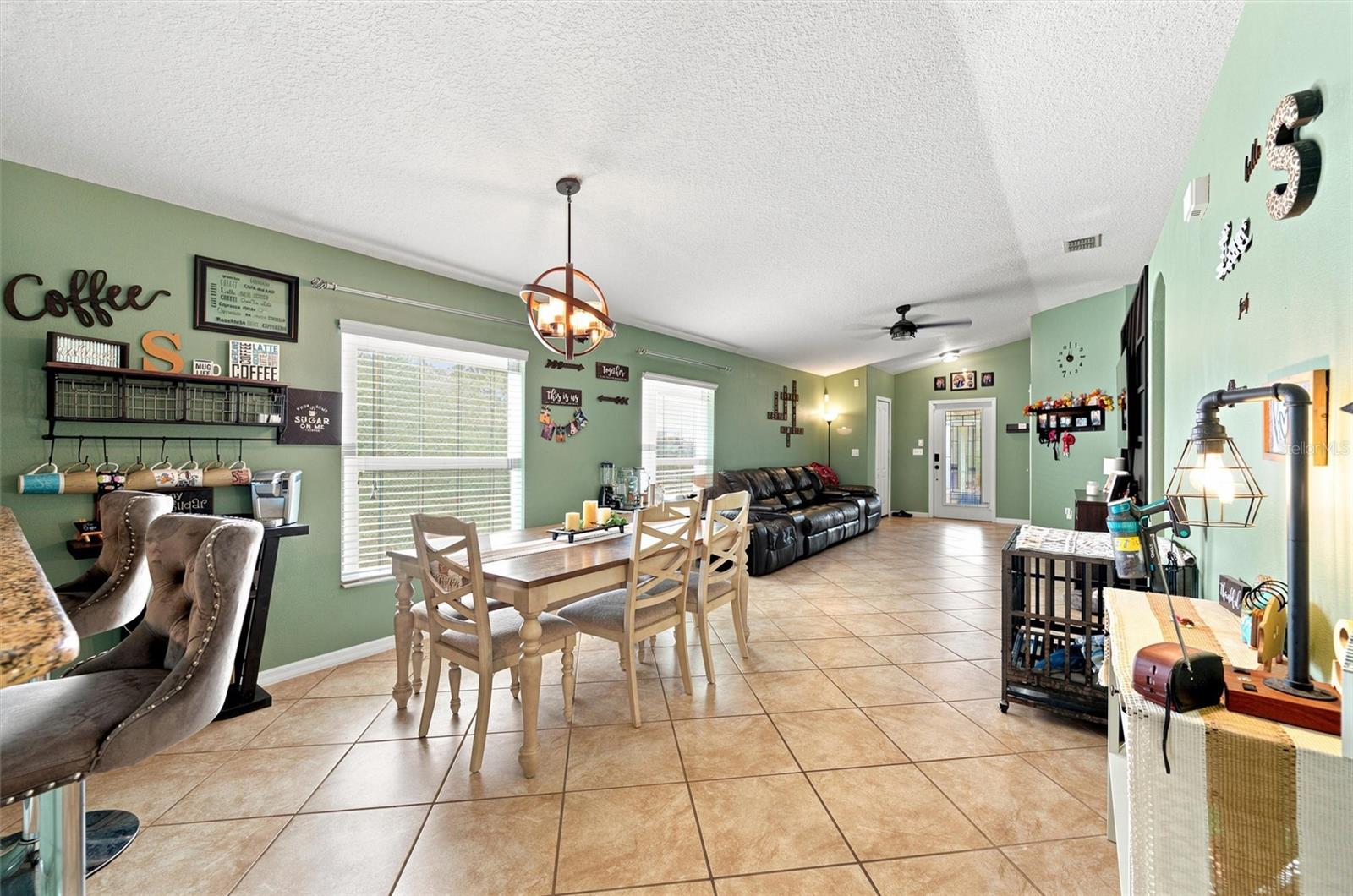 1111 Seminole Sky Dr Property Photo 29