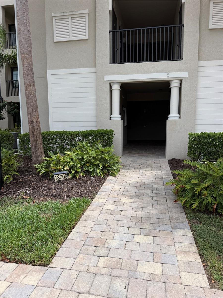 18008 Gawthrop Dr #302 Property Photo 3