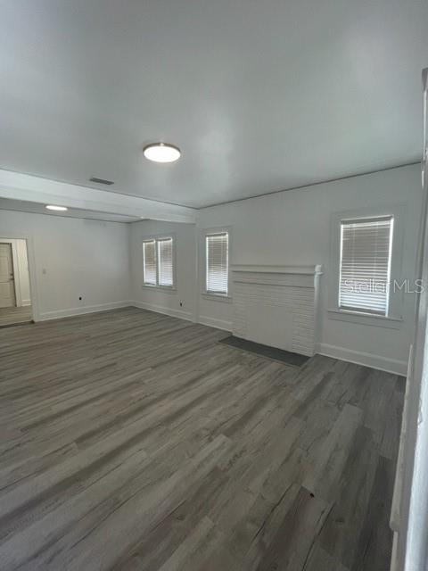 2118 5th St Property Photo 2
