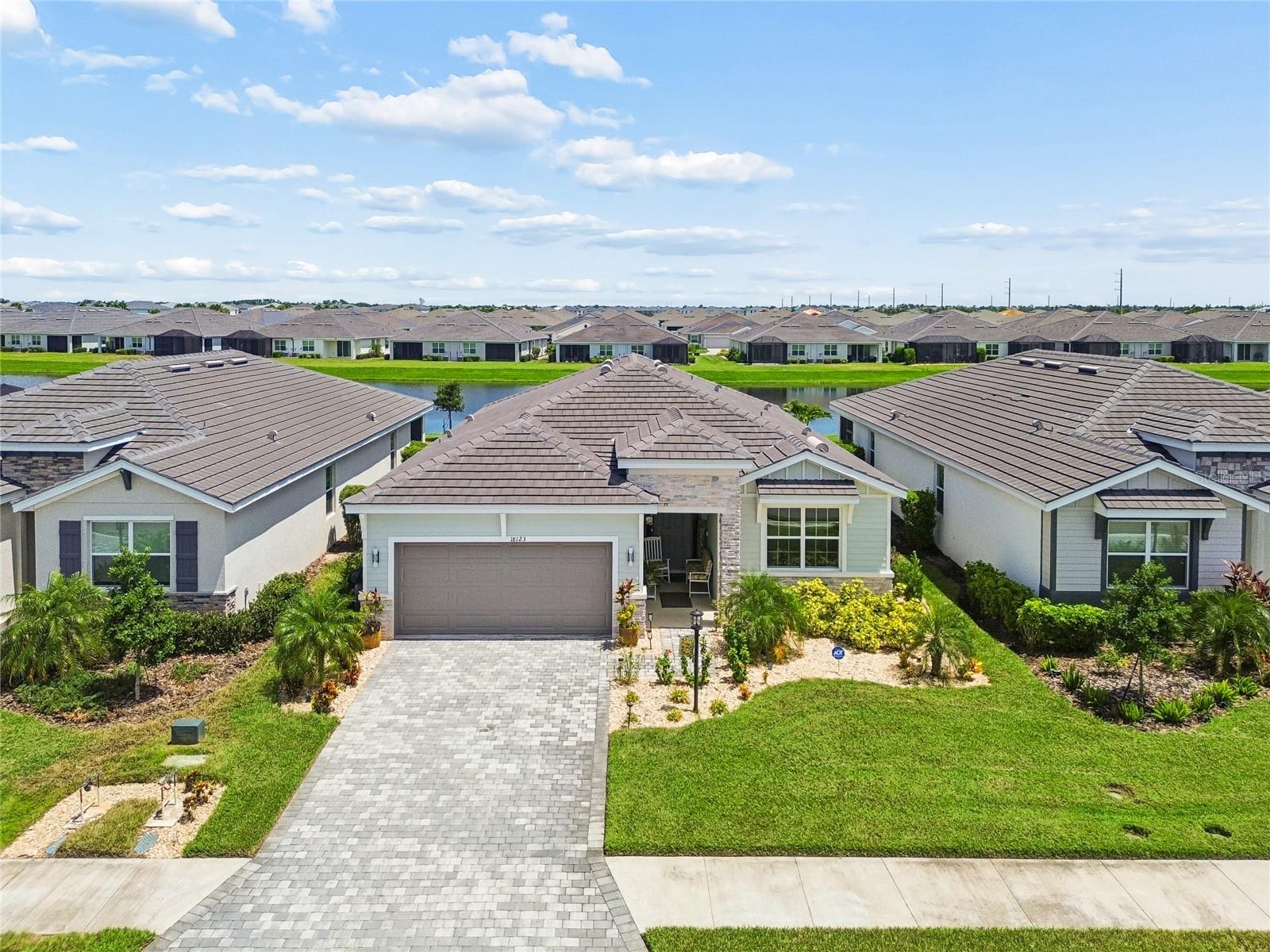 18123 GULF RANCH PL Property Photo 1